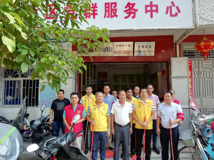 在职党员回社区服务 不妨从幼事做起